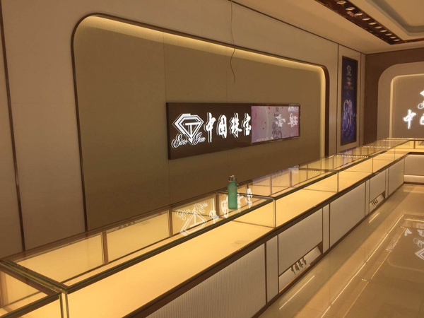 珠寶展柜的店面平面布局方式有哪些?